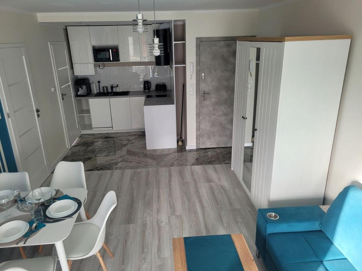 Pobierowo Baltic Apartament Turkusowy Exteriör bild