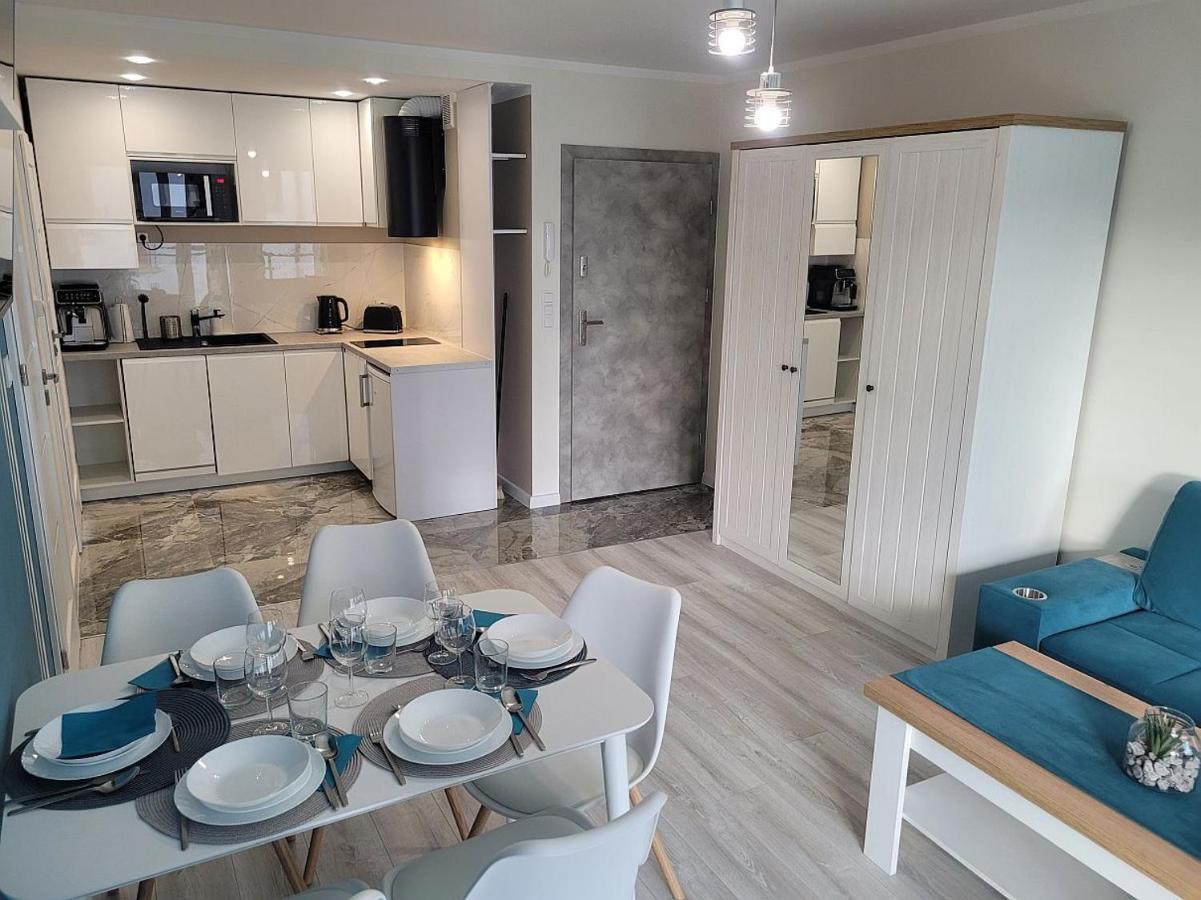 Pobierowo Baltic Apartament Turkusowy Exteriör bild