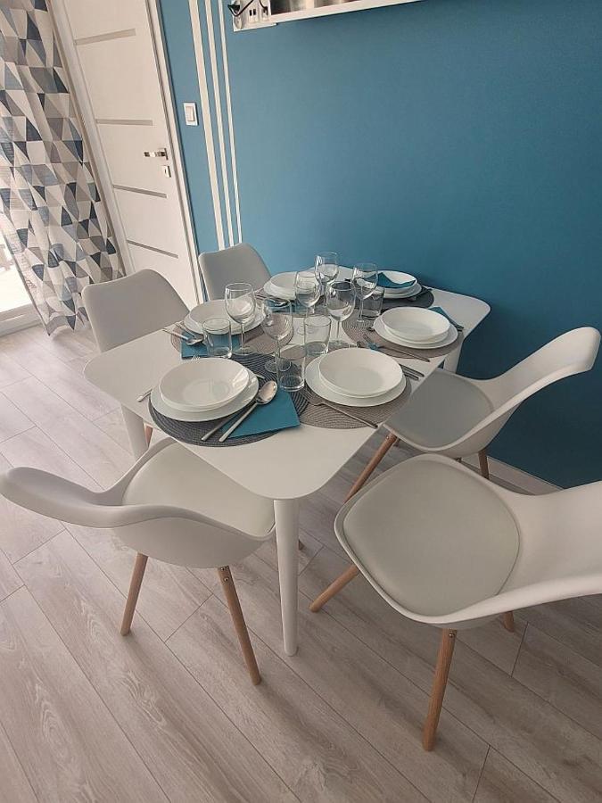 Pobierowo Baltic Apartament Turkusowy Exteriör bild