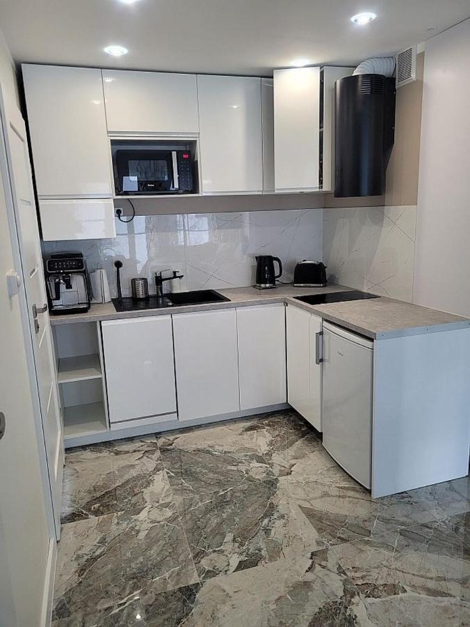 Pobierowo Baltic Apartament Turkusowy Exteriör bild