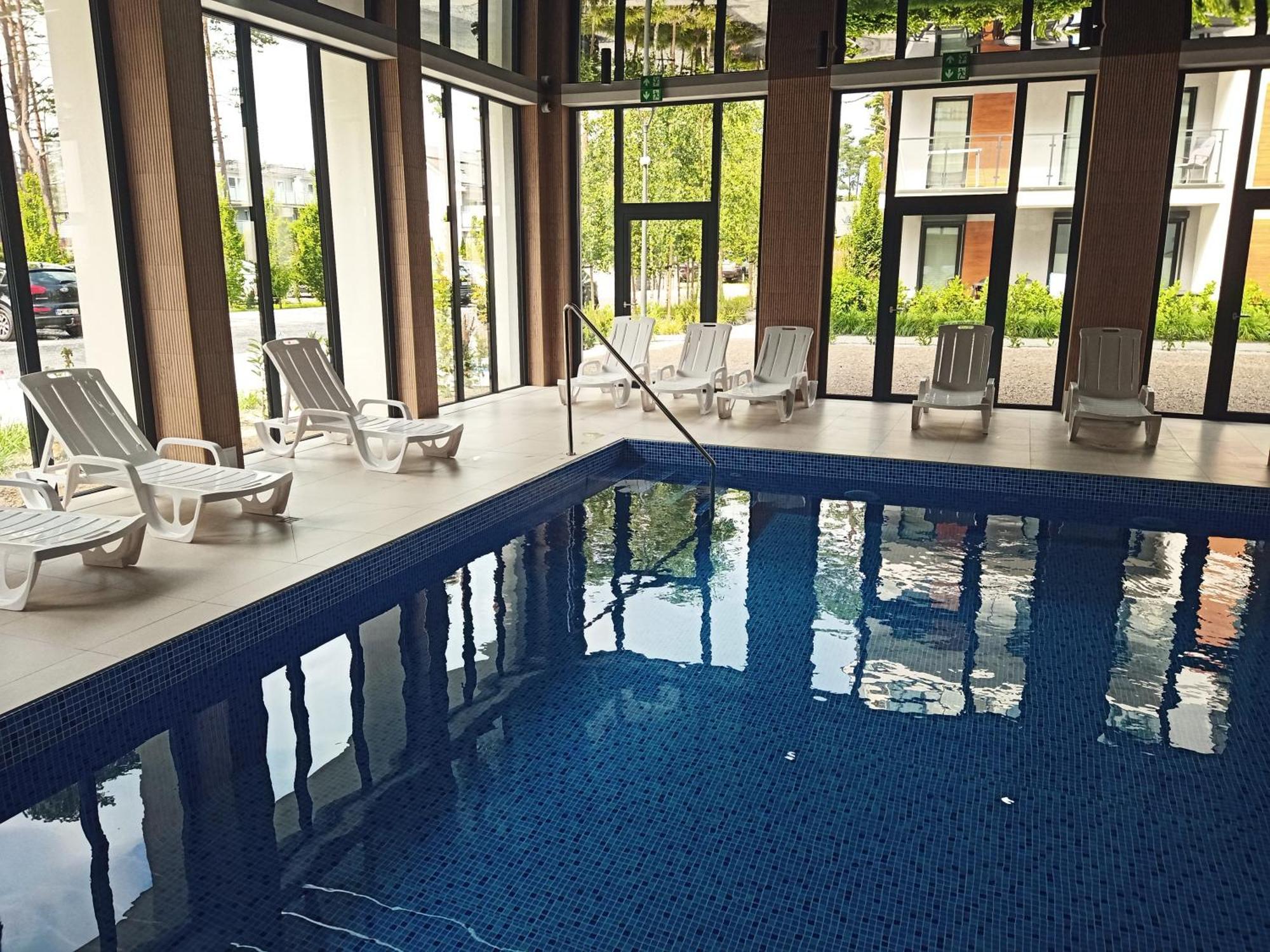Pobierowo Baltic Apartament Turkusowy Exteriör bild